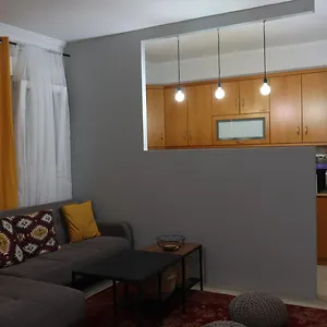 όμορφο με αυλή Θεσσαλονίκη